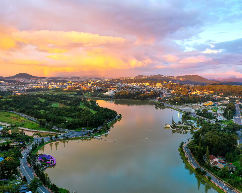 Hồ Xuân Hương Đà Lạt